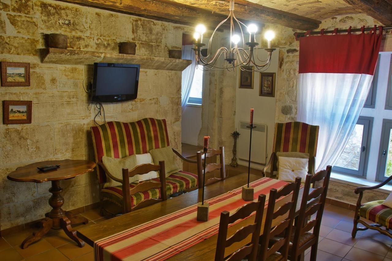 Le Castelas Aparthotel